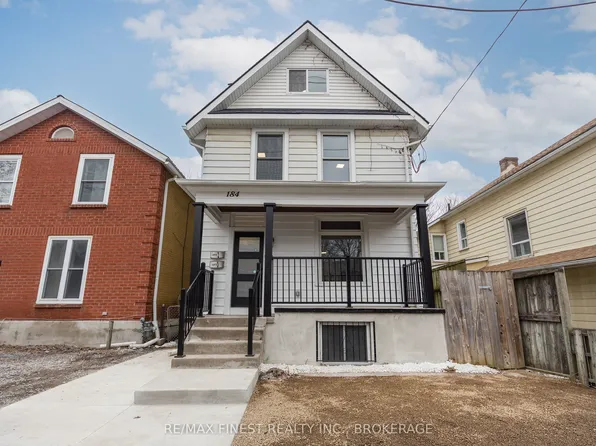 184 Montreal St, Kingston, ON K7K 3G4