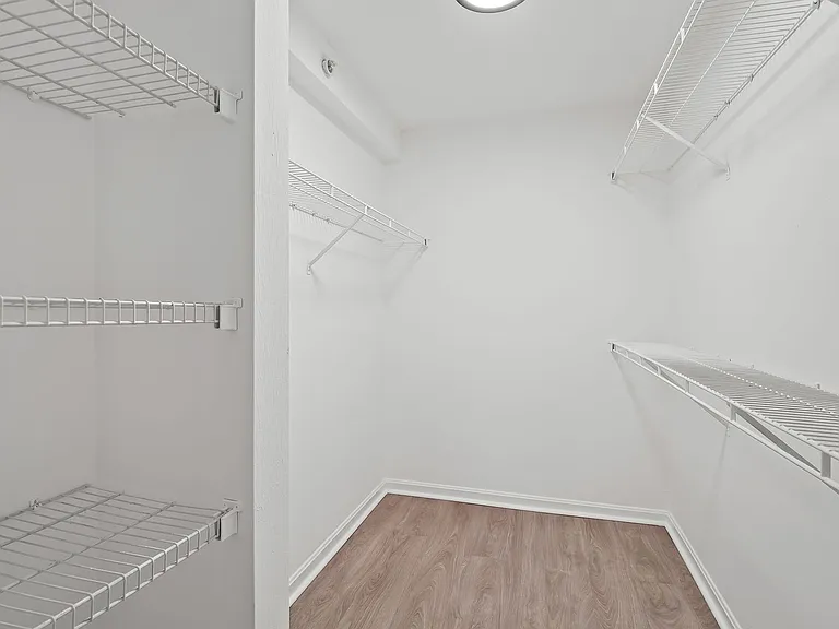 Cherry Tree Village Apartments — Photo 39