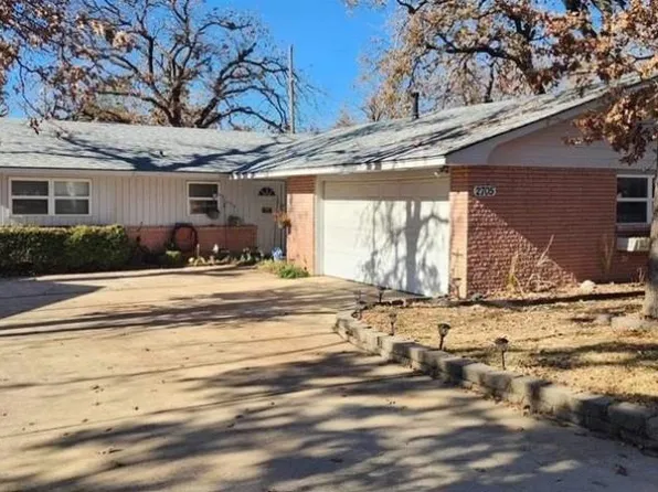 2705 N Wheeler St, Oklahoma City, OK 73127