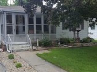 713 N Powers St, Taylorville, IL 62568