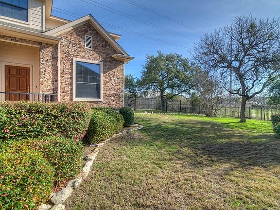 3rd image of 13904 Ashton Woods Cir