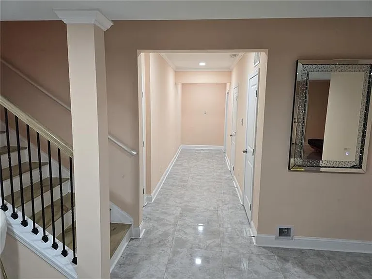 6850 Rocking Horse Ln — Photo 15