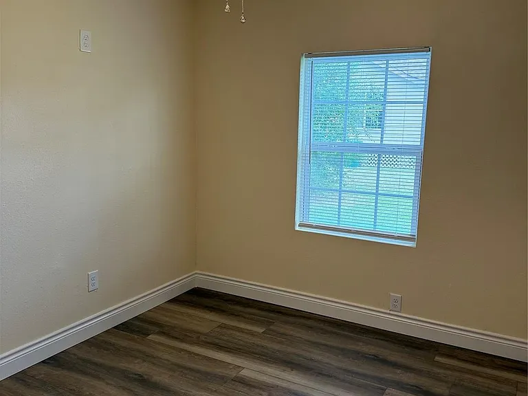 2623 Morning Glory Dr — Photo 13