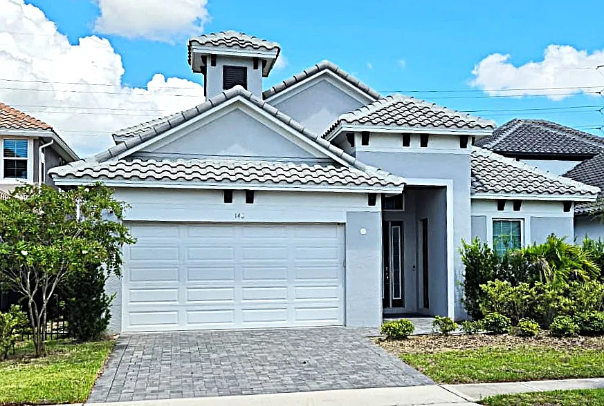 148 Hampton Loop - 1 — Photo 3