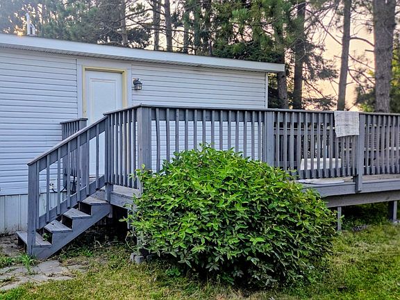 3rd image of 207 Lakin Ave SW