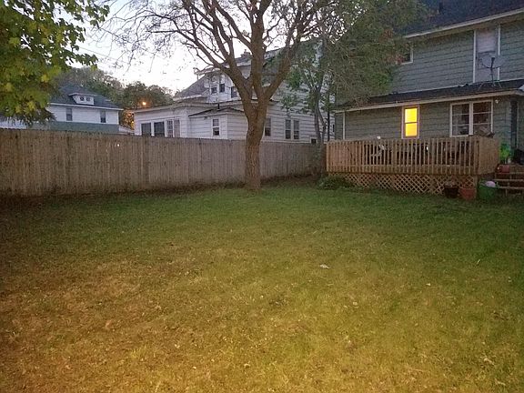2nd image of 1256 Lake Michigan Dr NW