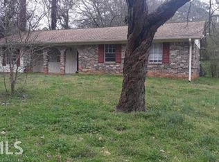 2204 Emerald Castle Dr, Decatur, GA 30035