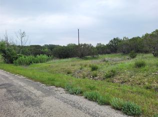 520 Lighthouse Dr, Bluff Dale, TX 76433