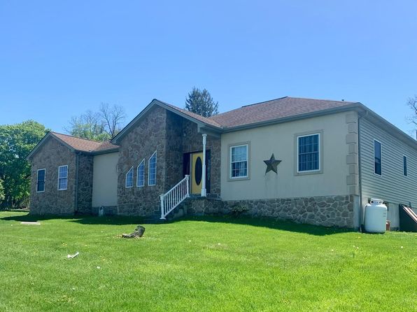 2038 E Harrisburg Pike, Middletown, PA 17057