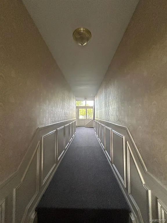 2 bed, 2.0 bath, 909 sqft, $1,400 — Photo 3