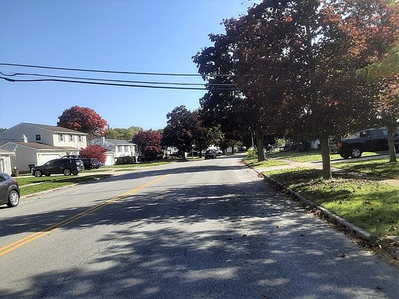 5th image of 691 Wurlitzer Dr