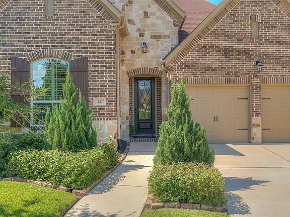 2nd image of 22 Willow Bay Dr