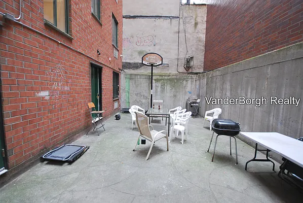 Rented by Vanderborgh Realty  | media 1