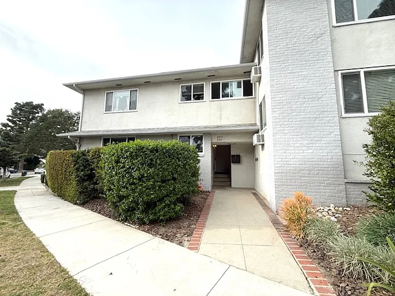 2203 Mira Vista Ave — Photo 5