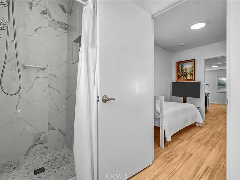 14508 Kingsdale Ave — Photo 16