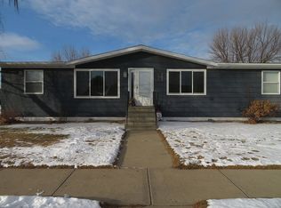 2501 13th Ave W, Williston, ND 58801