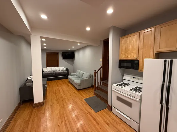 625 W Stratford Pl #G, Chicago, IL 60657