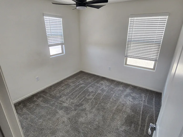 11924 E Chamrod Dr — Photo 28