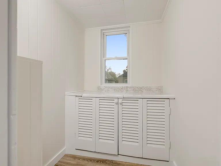 109 Rockdale St #2 — Photo 15