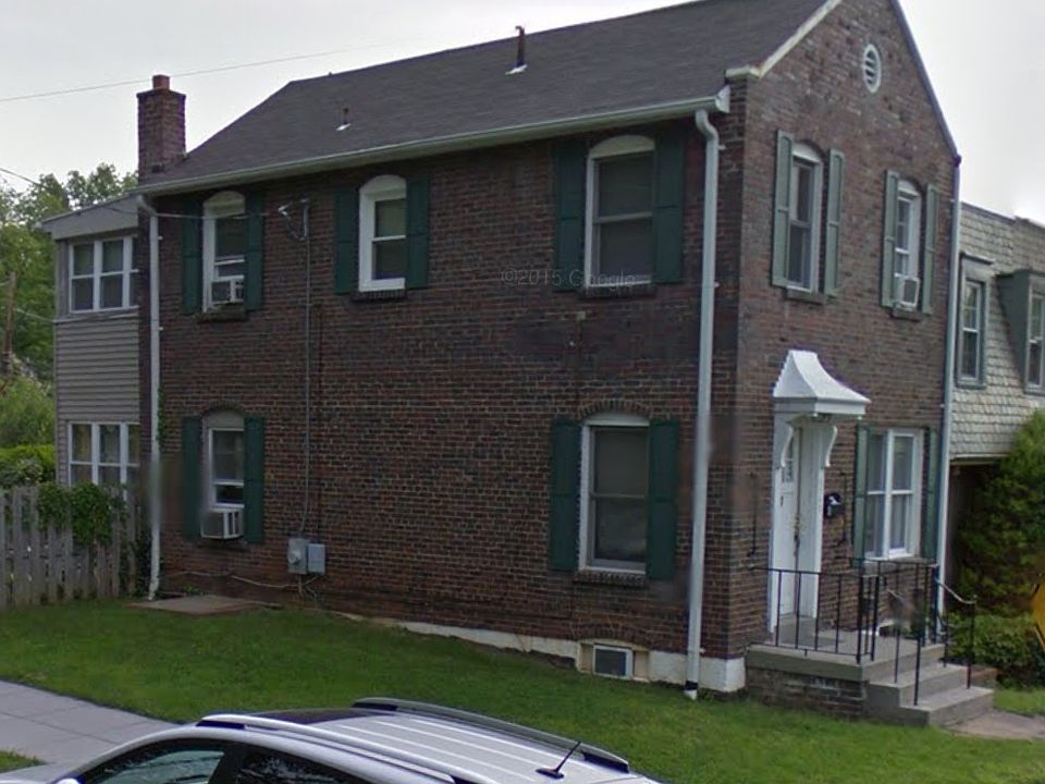 House Exterior (Snagged from Google)