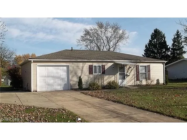 5455 Fenlake Rd photo 1