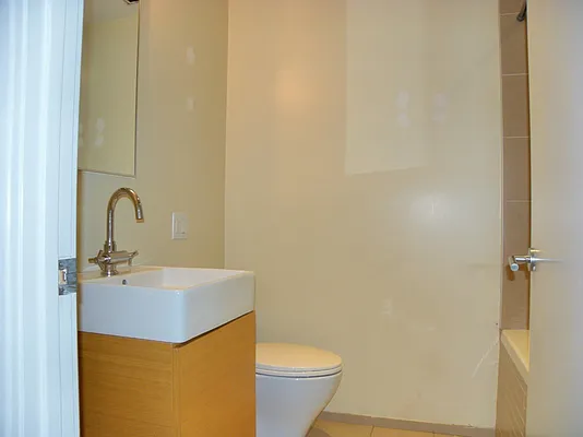 Rented by Evergreen Apartments BK | media 1
