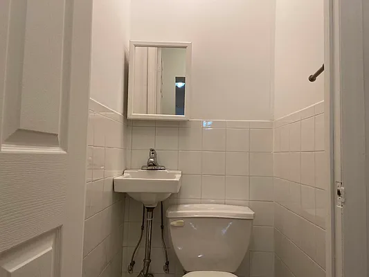 Rented by J Misrahi Realty Corp | media 9