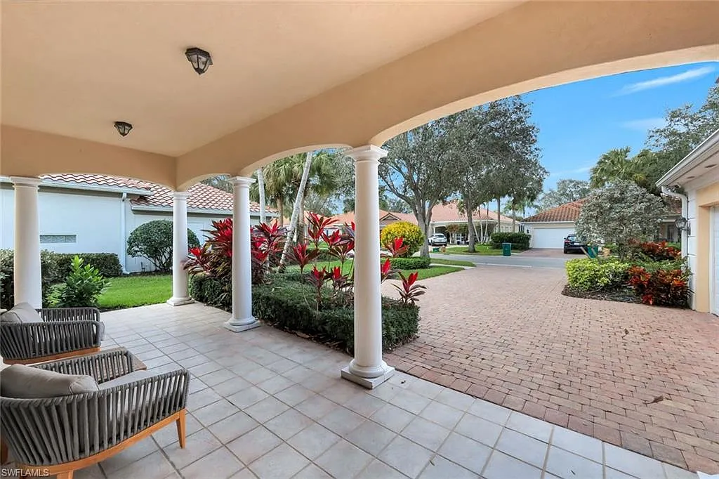 4 bed, 3.5 bath, 2667 sqft, $6,000 — Photo 3
