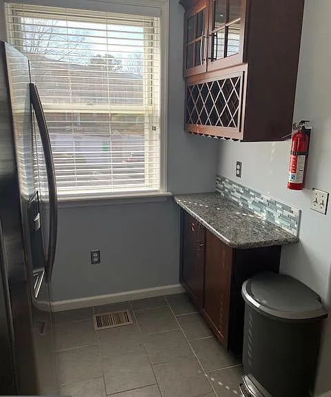 612 Cedar Ave — Photo 8