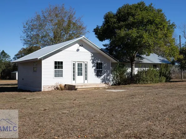 1023 Odessa Rd, Jesup, GA 31546