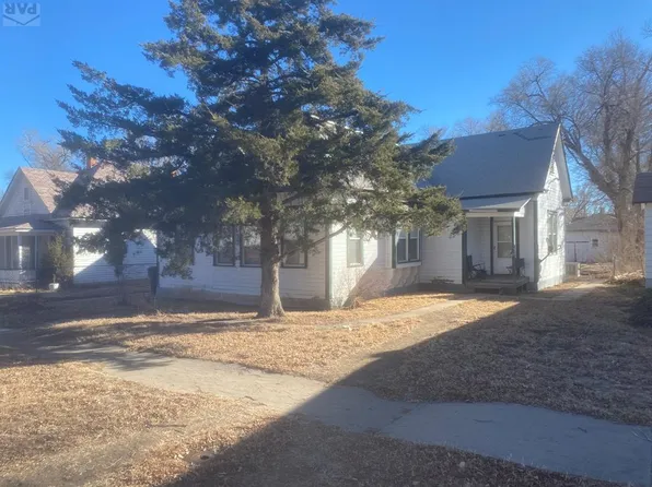 608 S 10th St, Rocky Ford, CO 81067