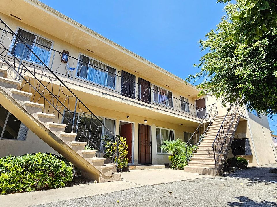 1st image of 915 Edgewood St #2
