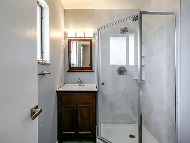 532 S Union Blvd — Photo 7