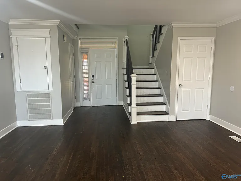 2012 Fairway Hills Dr #2012 — Photo 6