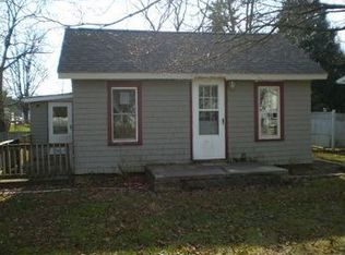 121 Litchfield St, Clinton, MI 49236