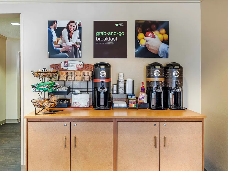 Free Grab-and-Go Breakfast