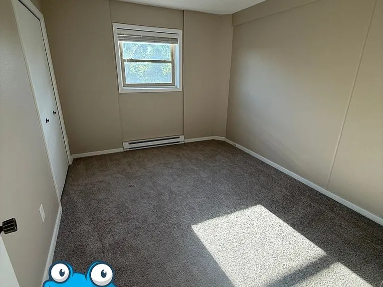 314 4th St NE #10 — Photo 15