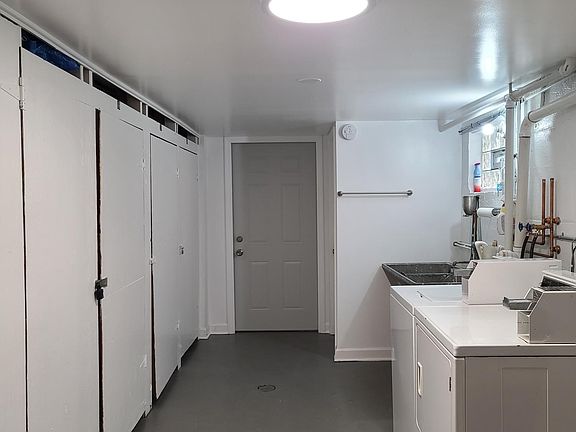 4th image of 6120 N Talman Ave APT 2F