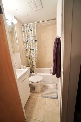 Rented by EXR | media 12