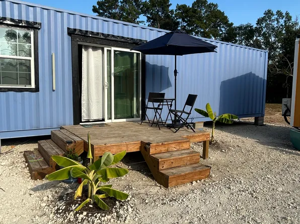 161 Roma #2, Livingston, TX 77351