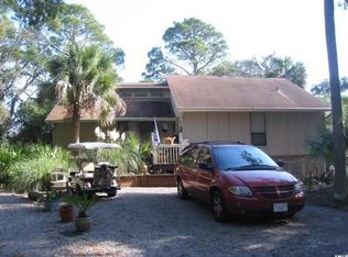 862 Sabal Ct, Saint Helena Island, SC 29920