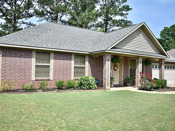 5th image of 509 E Greenfield Dr