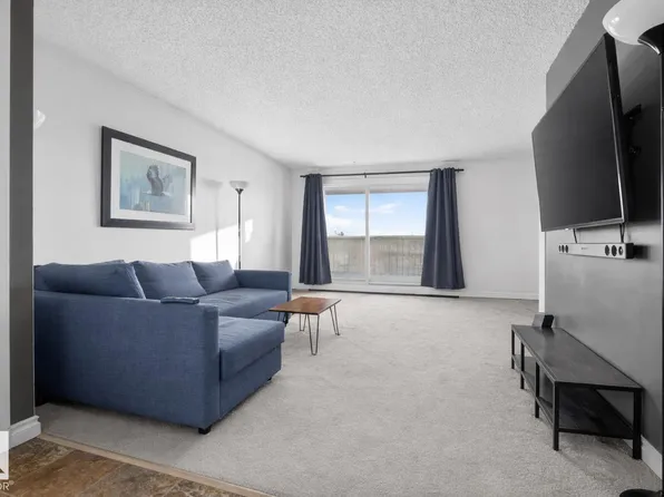 5125 Riverbend Rd NW #407, Edmonton, AB T6H 5K5