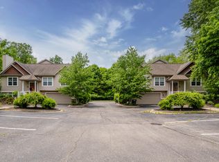 3468 Rivers Edge Dr, Saint Joseph, MI 49085