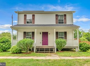 202 Maryland Ave, Ridgely, MD 21660