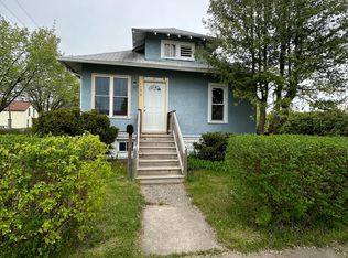 1103 Fitzhugh St, Bay City, MI 48708