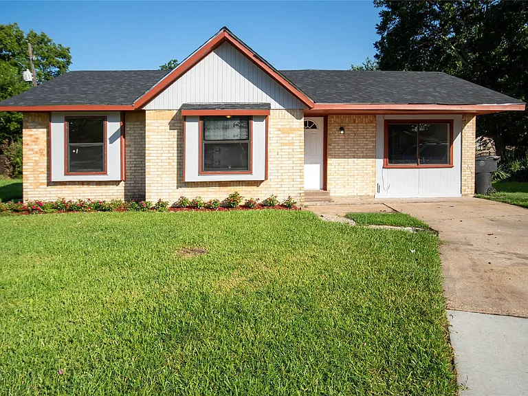 10902 Mosscrest Dr — Photo 25