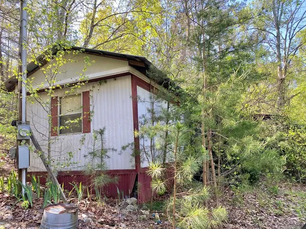 2956 Old Chattanooga Rd, Rocky Face, GA 30740