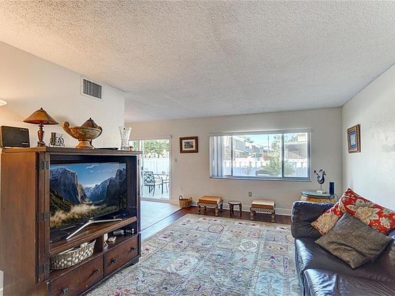 3rd image of 1651 Cape Hope Ave NE APT 3