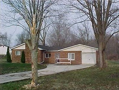 1st image of 324 Woodside Dr